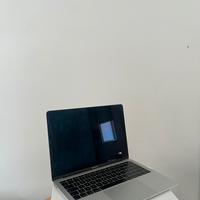 Macbook air 13” 2020