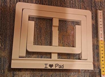 tablet - supporto in legno 