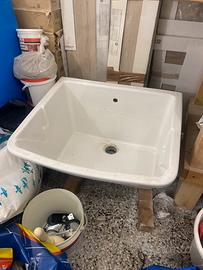 Lavatoio in ceramica