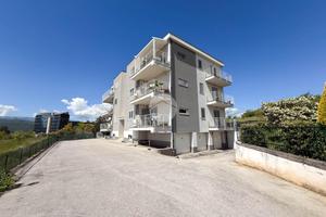 4 LOCALI A L'AQUILA