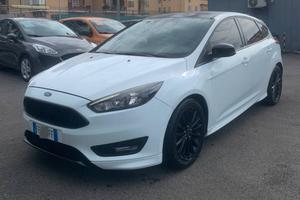 Ford Focus 1.5 TDCi 120 CV - ST Line - UNIPRO