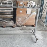 Carrello in metallo porto cavi tubi con ruote , pr
