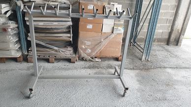 Carrello in metallo porto cavi tubi con ruote , pr