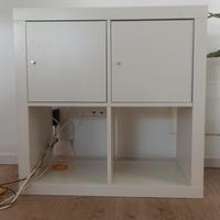 mobile bianco kallax Ikea 