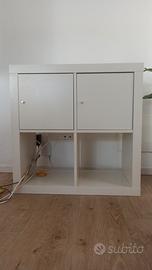 mobile bianco kallax Ikea 