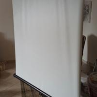 Schermo per proiezione con treppiede