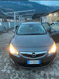 Opel astra sport tour