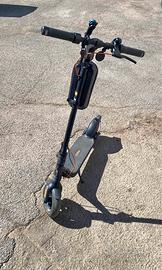 Monopattino Ninebot Segwey F2PRO