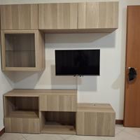 Parete attrezzata salotto effetto legno