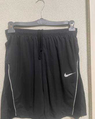 Pantaloncini Nike Neri