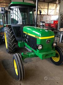 John Deere 2850