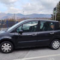 RENAULT MODUS PER NEOPATENTATI 