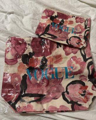 Tote bag e pochette Vogue