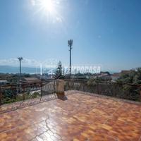Villa a Messina Via Sperone Alto 5 locali