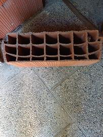 Mattoni pignatta 20X38X25 prezzo trattabile