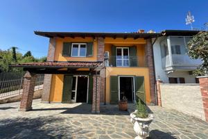 CASA SEMINDIPENDENTE A BALDISSERO TORINESE