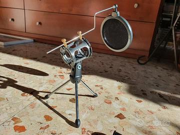 Trepiedi Microfono Neewer con Filtro antipop