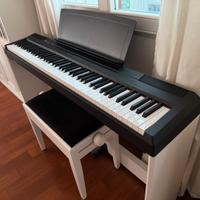 Pianoforte digitale Yamaha P105 completo