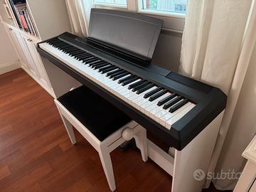 Pianoforte digitale Yamaha P105 completo