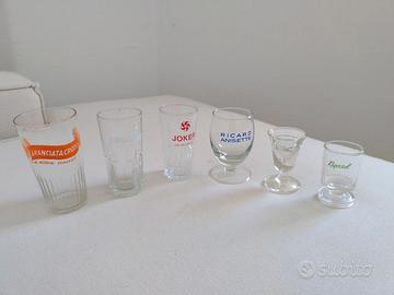 Bicchieri e bicchierini vintage da collezione