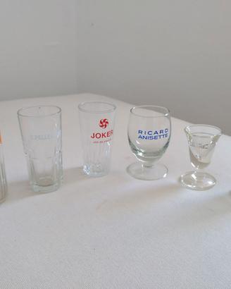 Bicchieri e bicchierini vintage da collezione