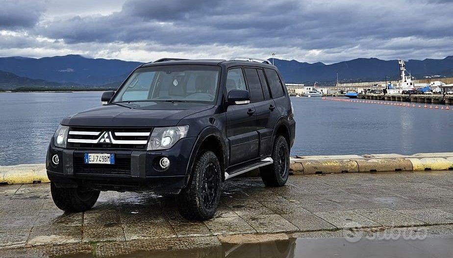 MITSUBISHI Pajero (2006-2009)