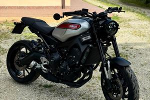 Yahama XSR-900