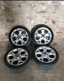 Cerchi e gomme Ford ka da 195/45/16