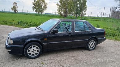 lancia thema 16v