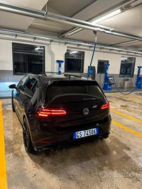 Volkswagen Golf R DSG 4Motion