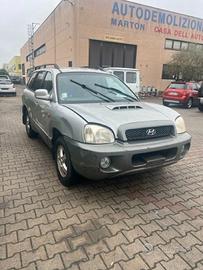 Ricambi Hyundai Santa Fe 2.0 CRDi 4WD SUV Anno2002