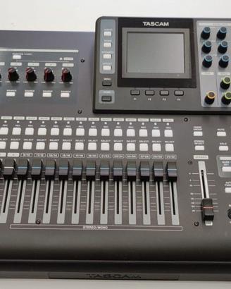 Tascam DP-32SD multitraccia 32 tracce + manuale
