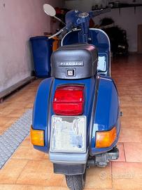 Vespa P150X