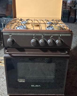 cucina a gas 4 fuochi