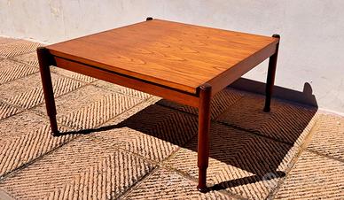 Anni '60 - Tavolino In Teak Di Isa Bergamo