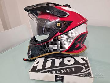 Casco Airoh commander