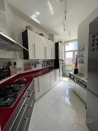 Cucina completa con elettrodomestici Electrolux