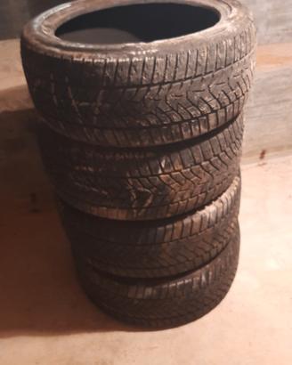 gomme invernali per auto 