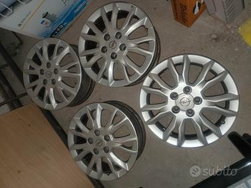 cerchi in lega Opel 5 fori