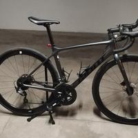 Bici da corsa Giant in carbonio misura s