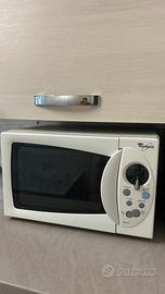 Forno microonde Whirlpool