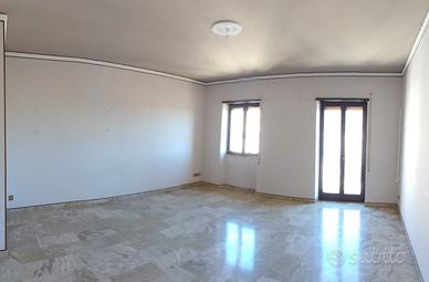 Appartamento Trapani Via Formica 13 - Pal. Venuti