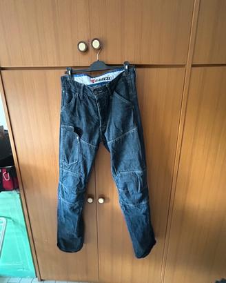 Jeans in kevlar dainese tg 31