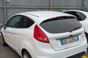 auto Ford  fiesta 