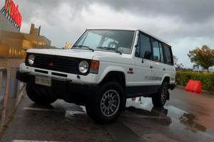 MITSUBISHI Pajero ('82-'00) - 1988