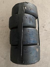 gomme kart mini vega rosse