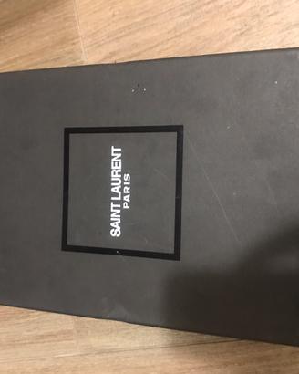Decolletè ysl