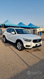 volvo xc40 D3 AWD