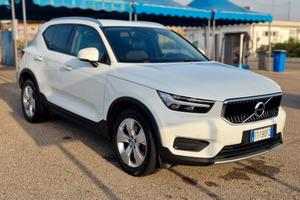 volvo xc40 D3 AWD