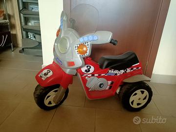 Moto elettrica Peg Perego